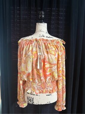 New with tags June  & hudson Peach and Yellow Off-Shoulder Floral Blouse